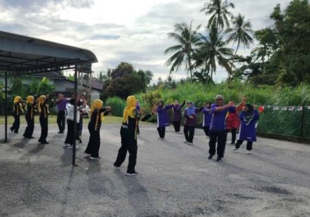 Warga Emas Bachok Ceria Dan Aktif Dalam Program Senaman Warga Emas Aktif Siri 1